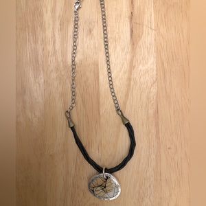 Silpada leaf necklace